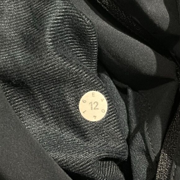 Lululemon Step To It Jacket - Picture 6 of 10